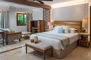 Golden Junior Suite - Suites Valentin Imperial Riviera Maya Hotel